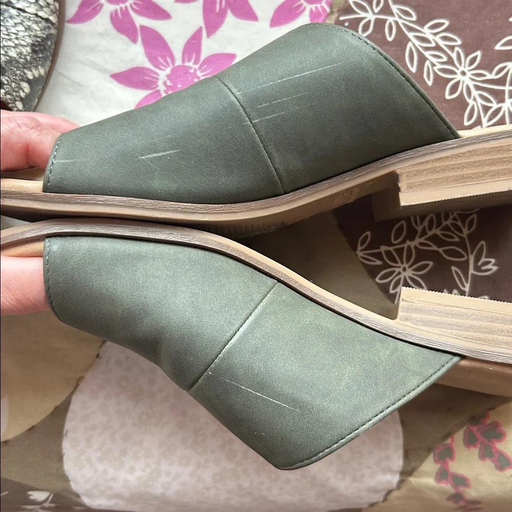 Catherine Malandrino Two-Pair Slide Set — Snake Print & Olive